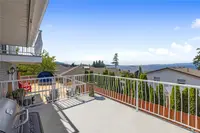 View 19