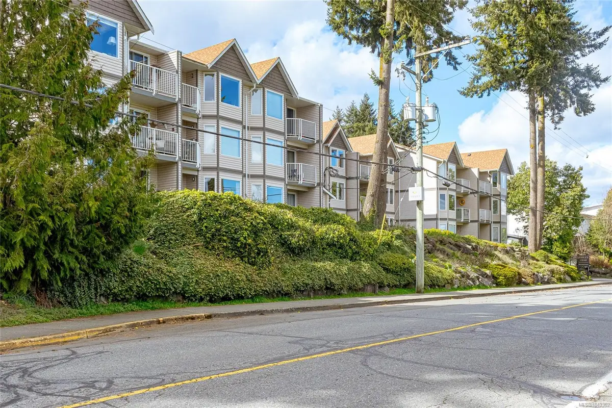 9916 Daniel St #107, Chemainus BC V0R 1K1