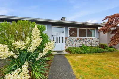 3795 Michigan Rd, Port Alberni BC V9Y 5Z9