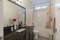 View 32