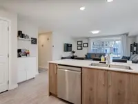 View 10