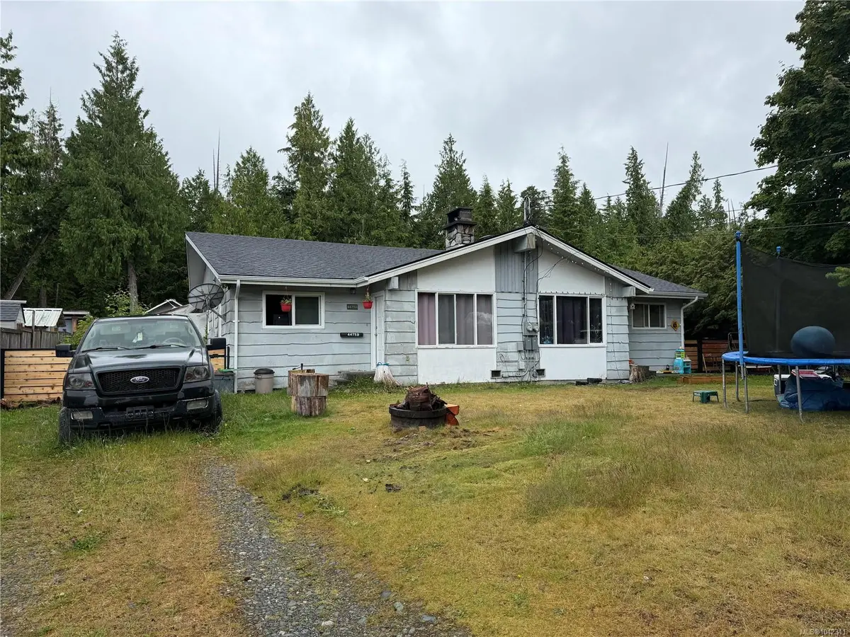4475 Byng Rd, Port Hardy BC V0N 2P0