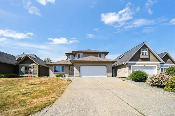 5575 Woodland Cres E, Port Alberni BC V9Y 8E6 - 3 bed, 3 bath property for sale in Port Alberni