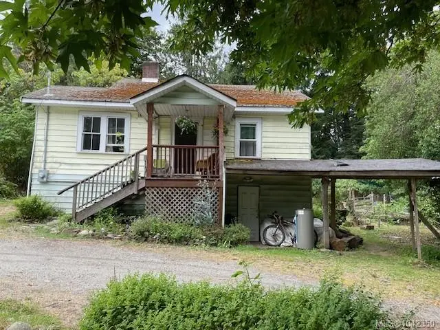 220 Fulford-Ganges Rd, Salt Spring BC V8K 2K7