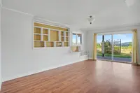 View 25