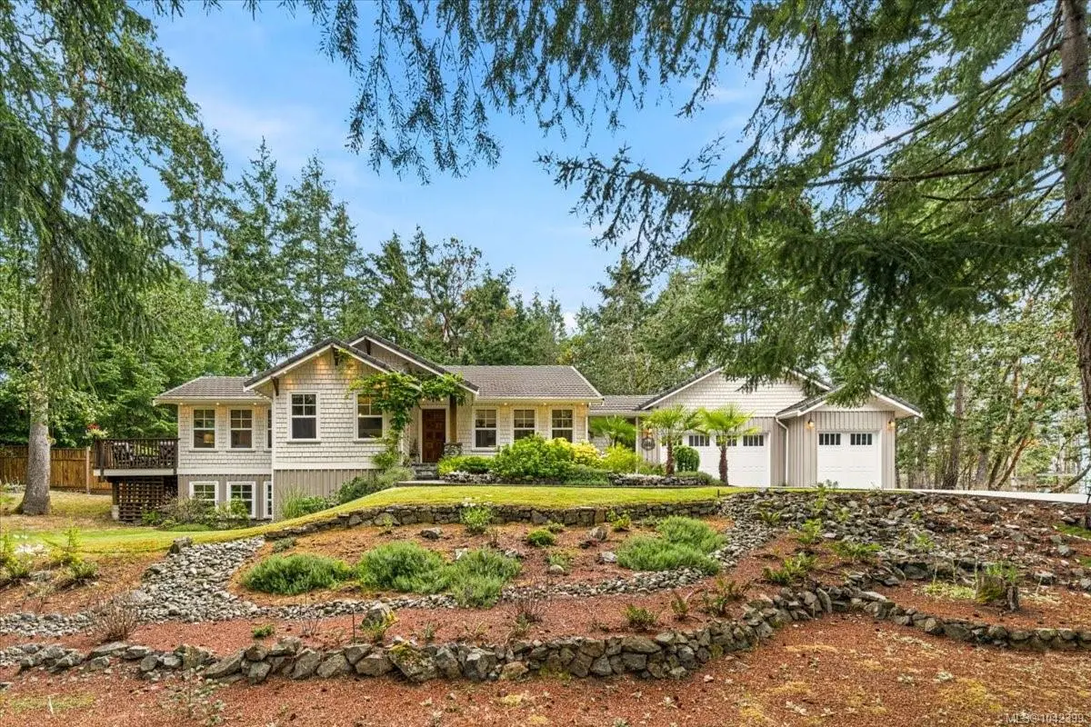 3341 Schooner Cove Dr, Nanoose Bay BC V9P 9H6