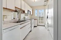 View 16