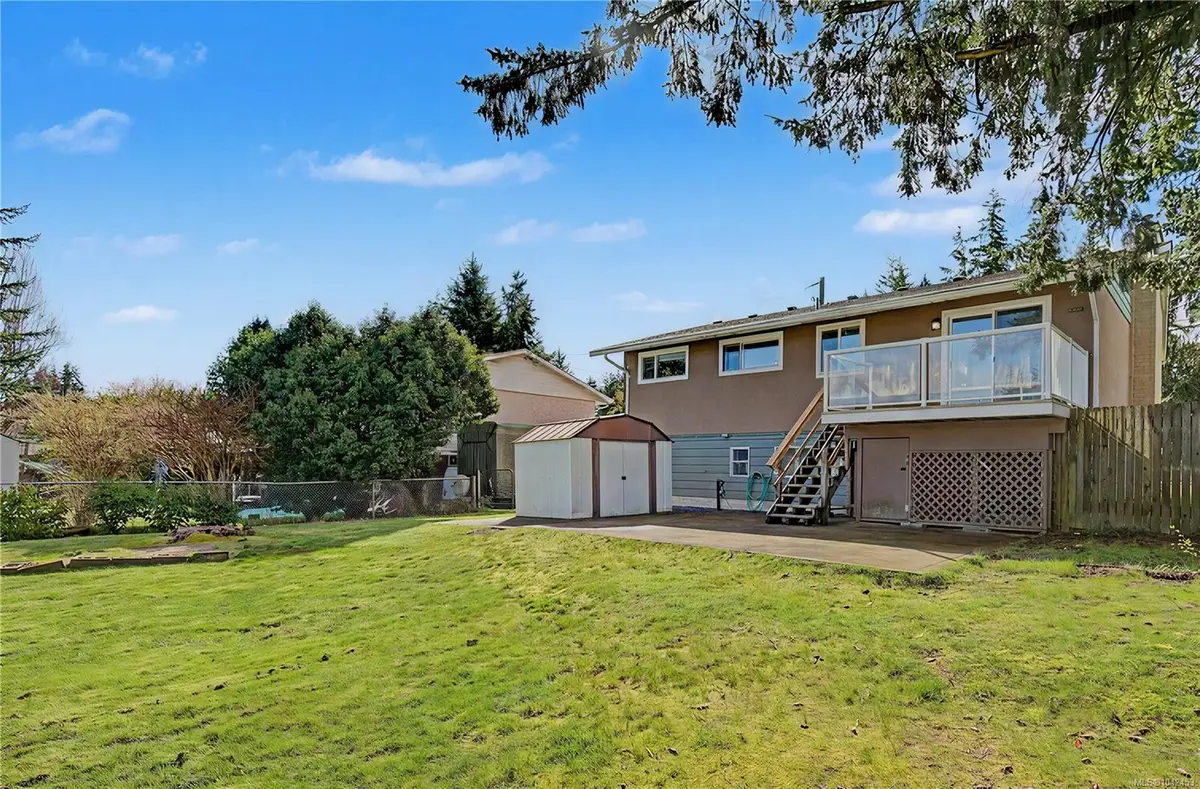 480 4th Ave, Campbell River BC V9W 3W8