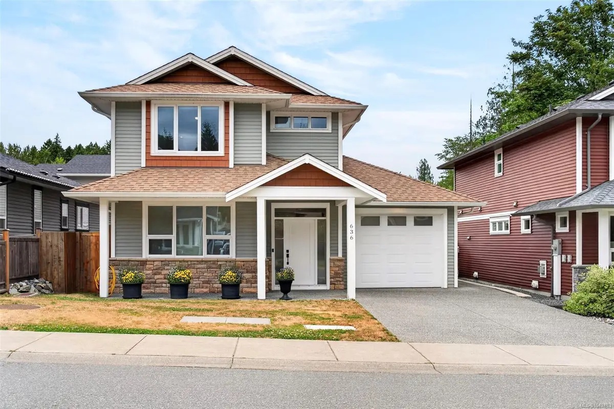 636 Giovando Way, Ladysmith BC V9G 1P8