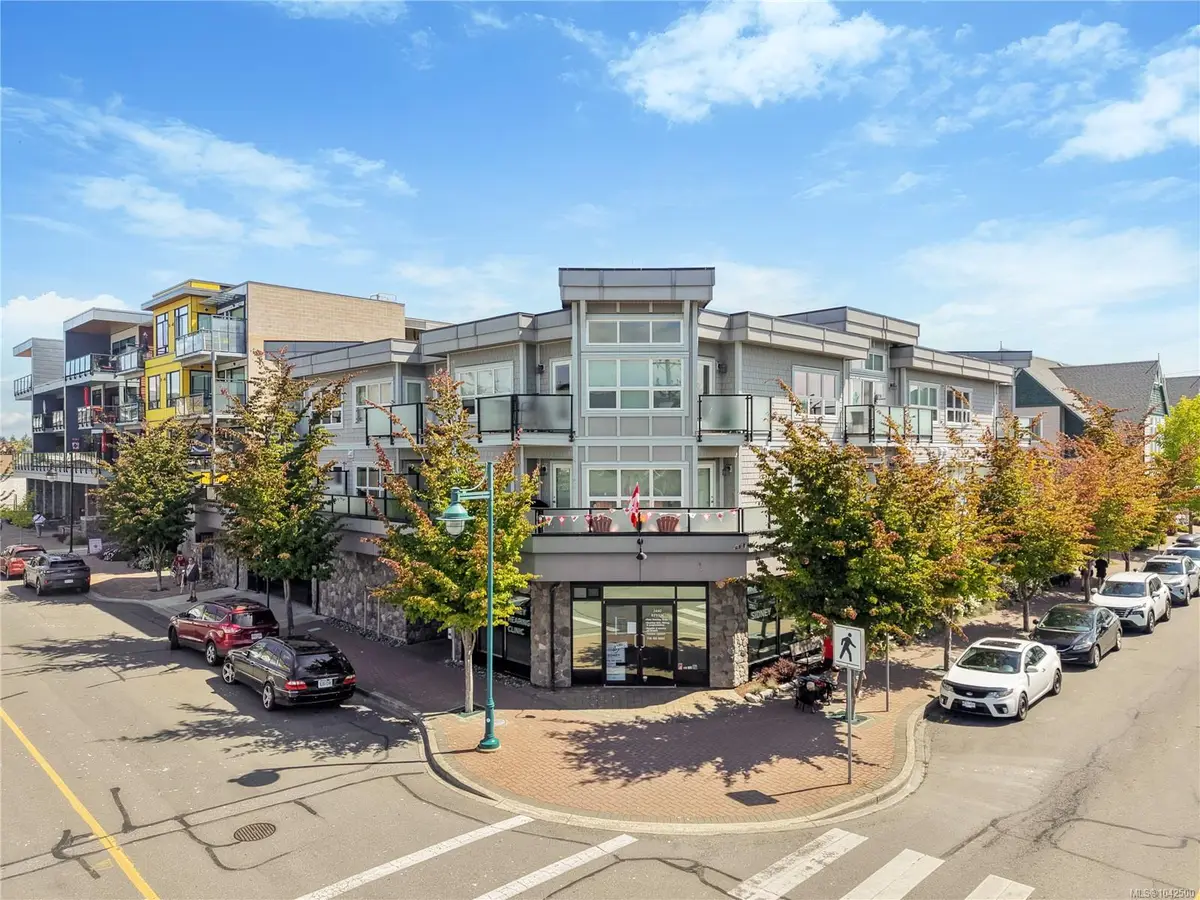 9751 Fourth St #308, Sidney BC V8L 2Y9