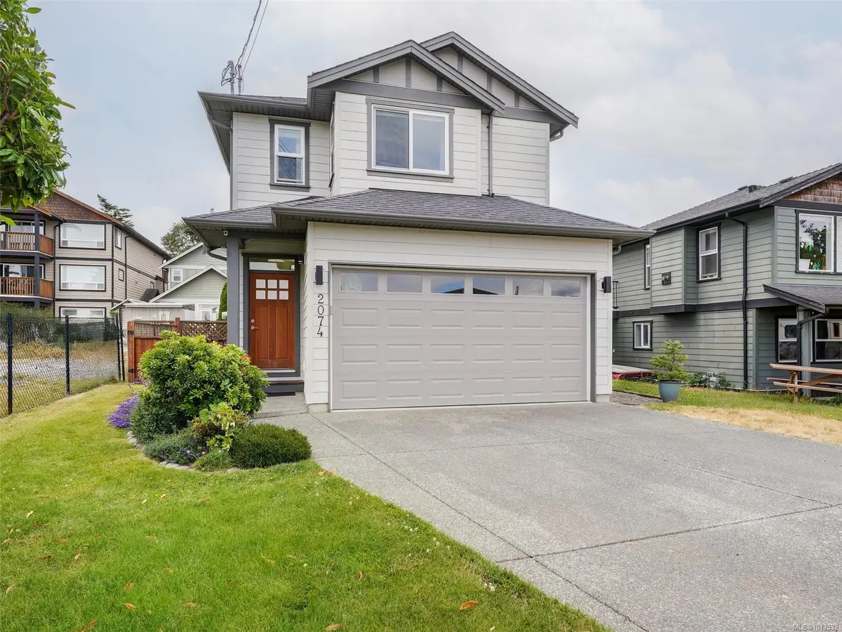 2074 Kennedy St N, Sooke BC V9Z 0Z1