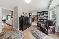 View 25