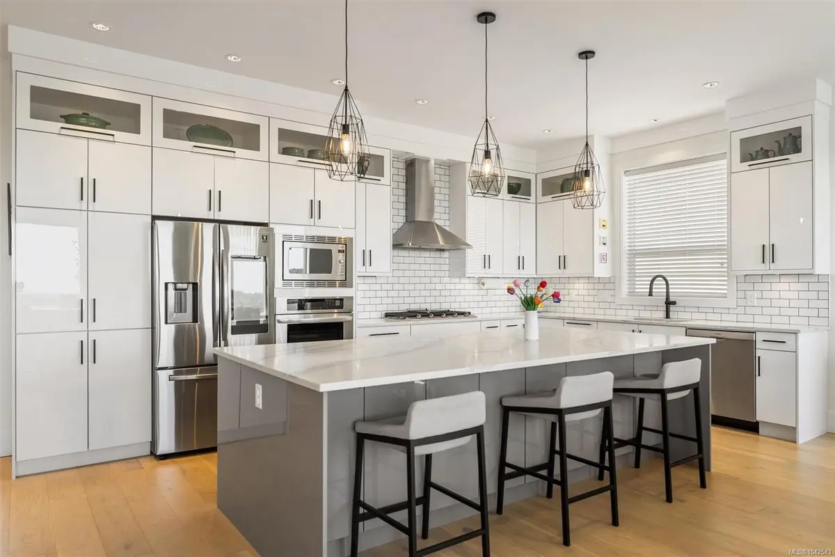 2423 Azurite Cres, Langford BC V9B 0Z6