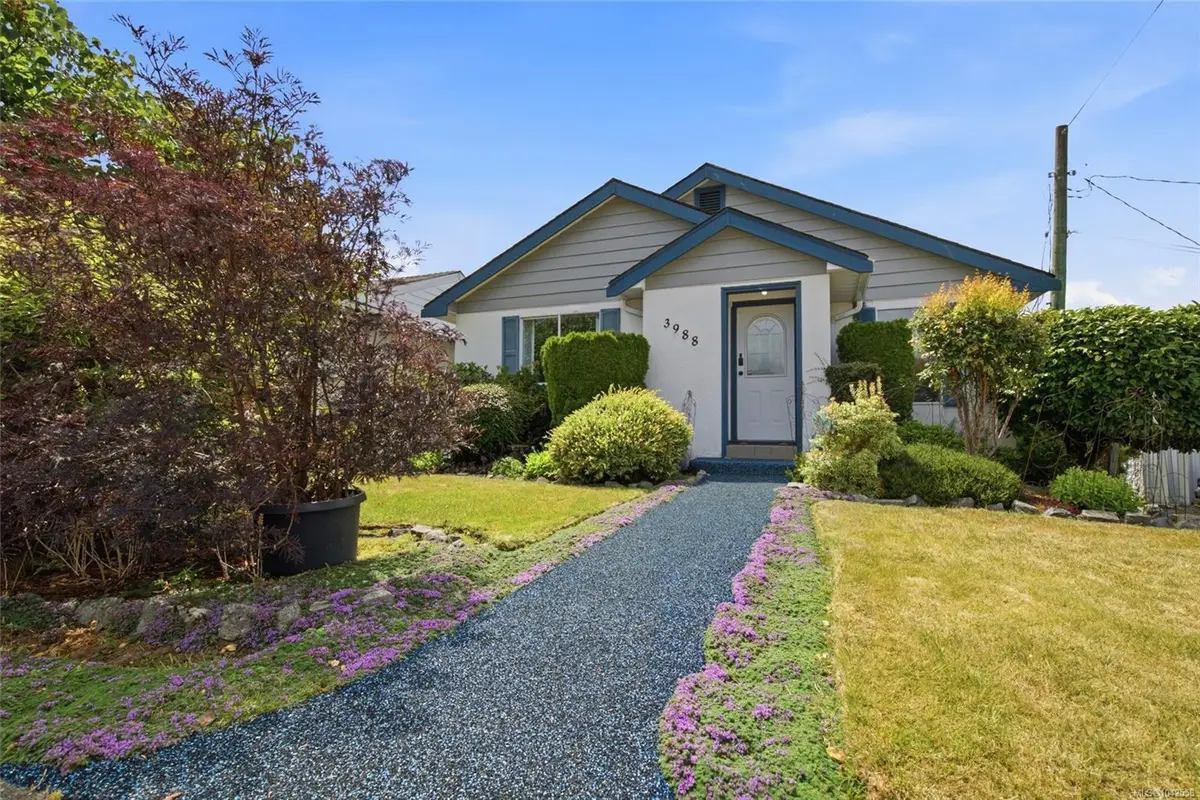 3988 6th Ave, Port Alberni BC V9Y 4M4