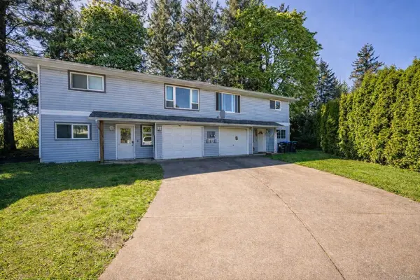 4657 Valecourt Cres #B, Courtenay BC V9N 7W6 - 3 bed, 2.0 bath in Courtenay