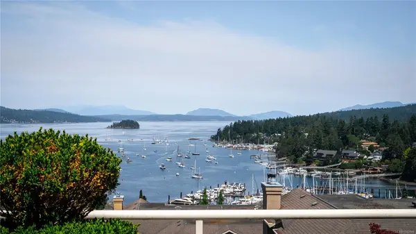 6880 Wallace Dr #304, Central Saanich BC V8M 1N8 - 3 bed, 3.0 bath in Central Saanich