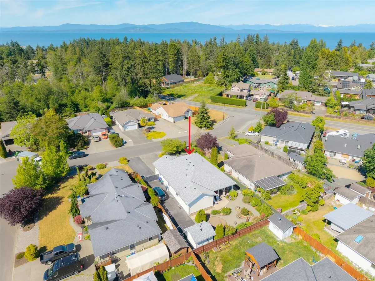 1085 Tara Cres, Parksville BC V9P 2W5
