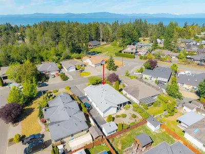 1085 Tara Cres, Parksville BC V9P 2W5