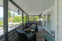 View 32