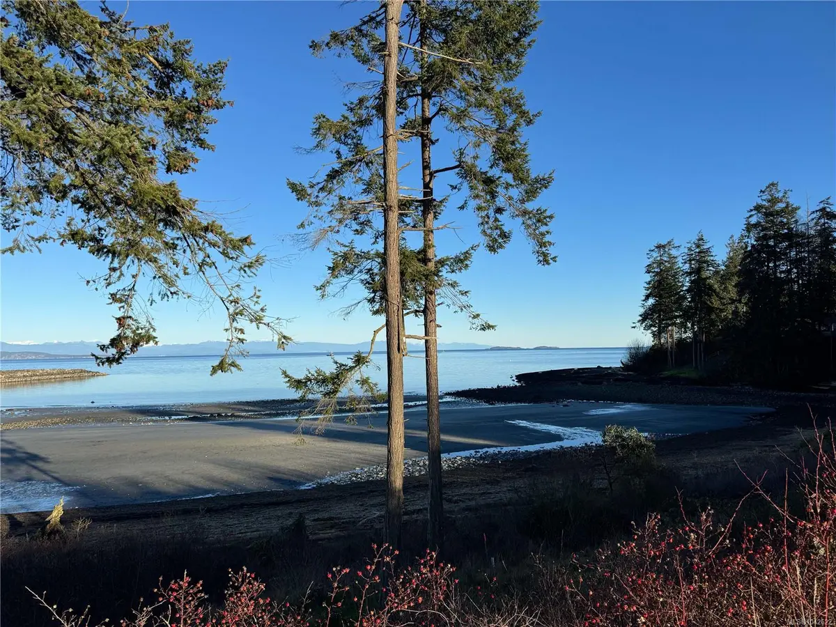 Lot 1 Coral Pl, French Creek BC V9P 2E1