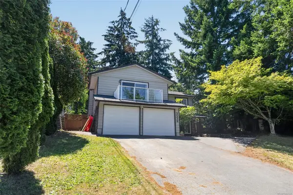 3538 Fairview Dr, Nanaimo BC V9T 4R6 - 4 bed, 3.0 bath in Nanaimo