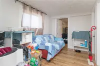 View 32