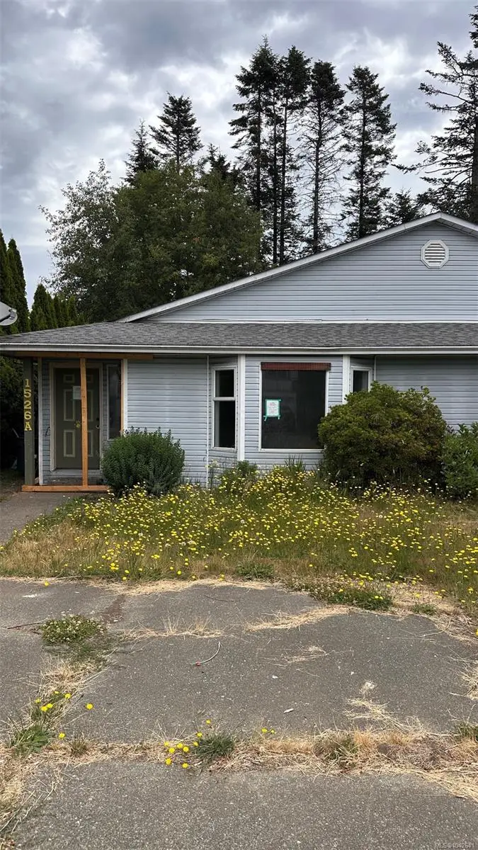 1526 Burgess Rd #A, Courtenay BC V9N 5W8