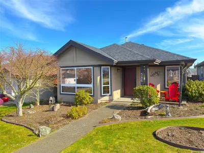586 Hampstead St, Parksville BC V9P 2T7