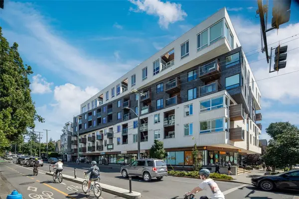 1033 Cook St #511, Victoria BC V8V 0E1 - 1 bed, 2.0 bath in Victoria