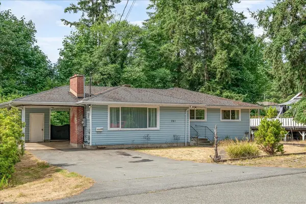 261 Villa Rd, Nanaimo BC V9T 2P6 - 5 bed, 2.0 bath in Nanaimo