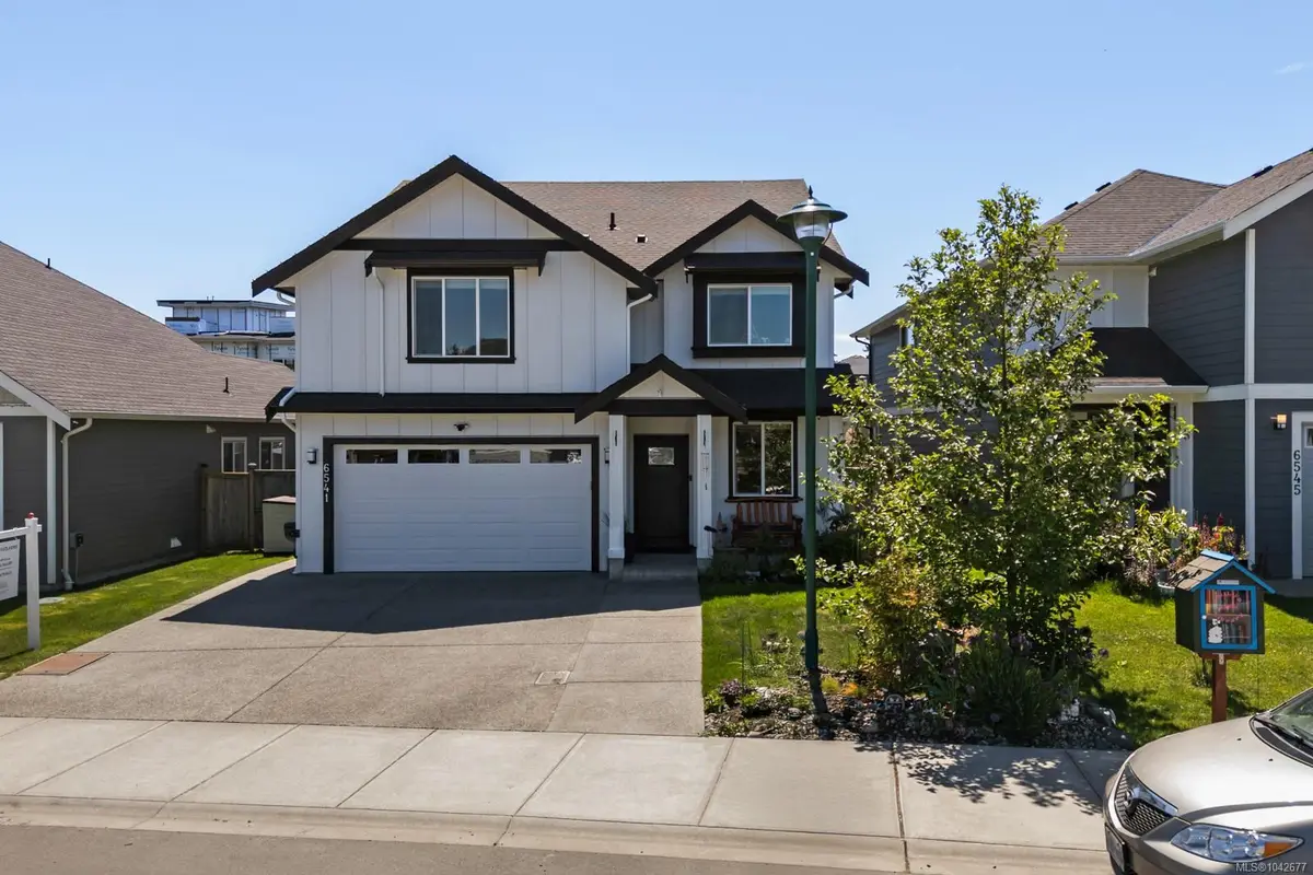 6541 Noblewood Pl, Sooke BC V9Z 0W3