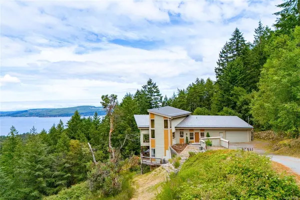 1411 Georgia Park Heights Rd, Crofton BC V9L 5W7 - 3 bed, 3 bath property for sale in Crofton