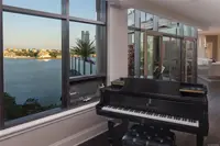 View 32