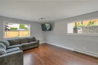 View 16