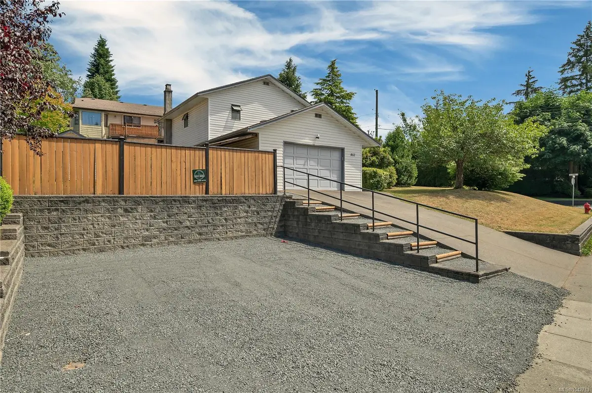 852 Eland Dr, Campbell River BC V9W 6Y8