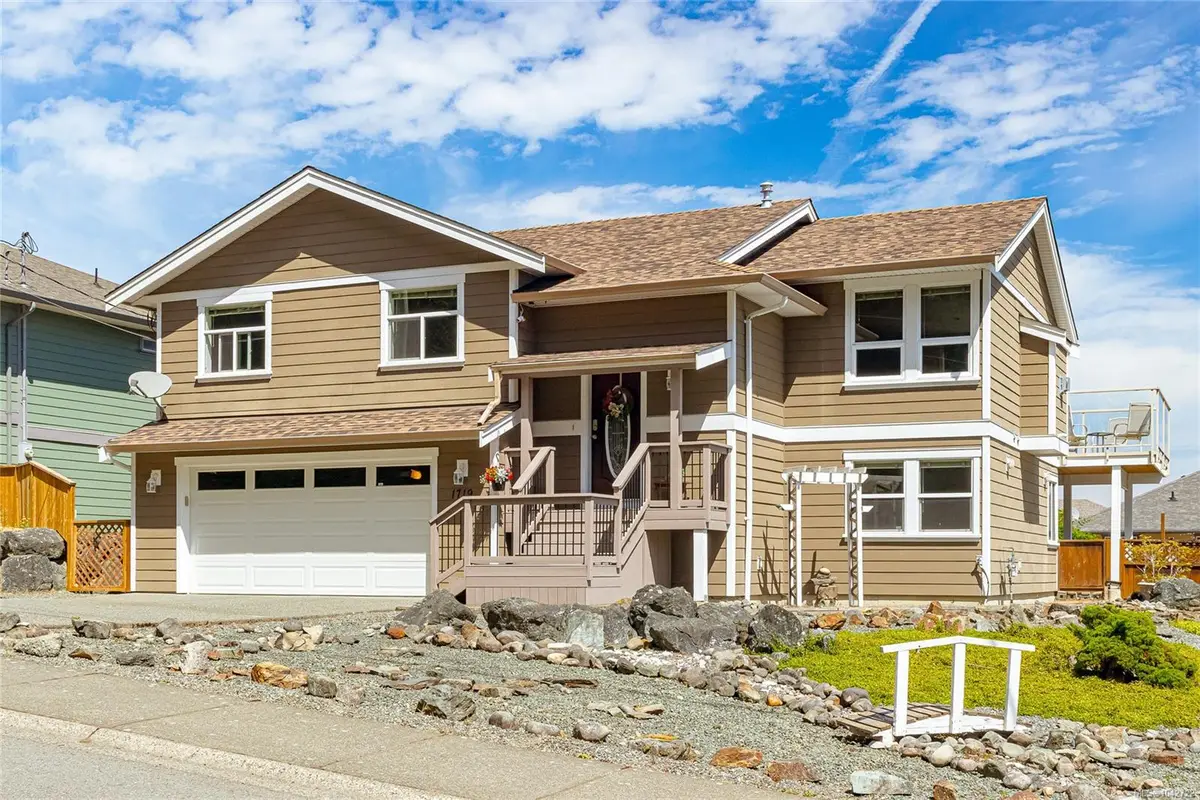 1719 Robert St, Crofton BC V0R 1R0