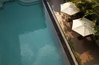 View 10