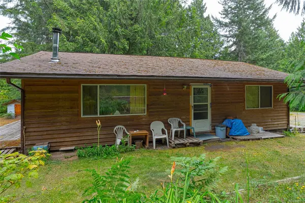 740 Spider Lake Rd, Qualicum Beach BC V9K 2L7 - 2 bed, 1 bath property for sale in Qualicum Beach