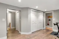 View 32
