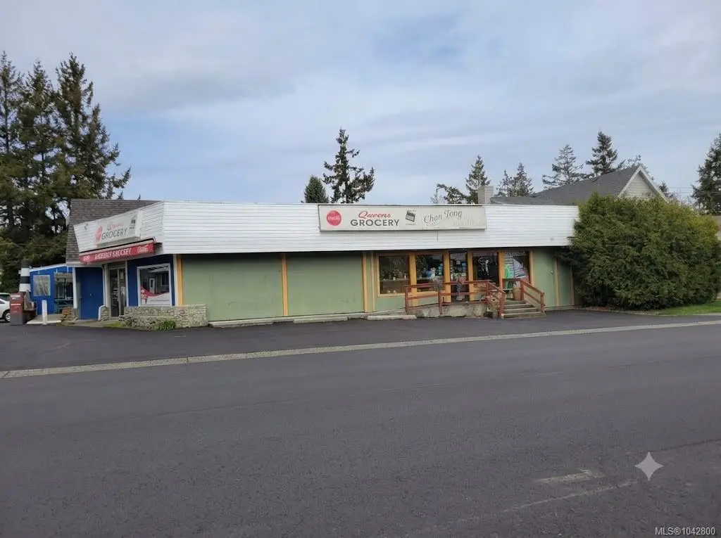 10153 Resthaven Dr, Sidney BC V8L 3G8