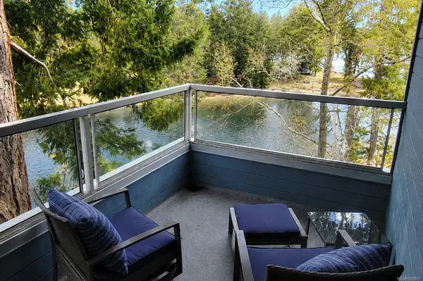 1600 Stroulger Rd #322, Nanoose Bay BC V9P 9B7 - 2 bed, 2.0 bath in Nanoose Bay