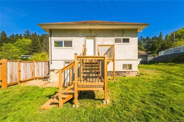 2263 Dick Ave, Nanaimo BC V9X 1R6 - 4 bed, 1 bath property for sale in Nanaimo