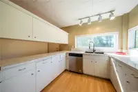 View 10