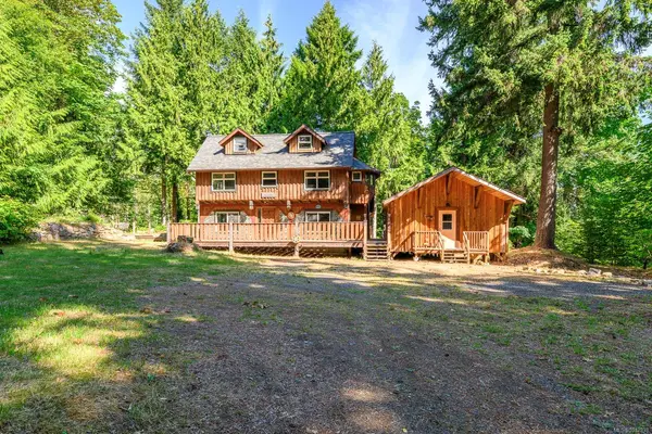 448 Leet Lane, Fanny Bay BC V0R 1W0 - 4 bed, 2 bath property for sale in Fanny Bay