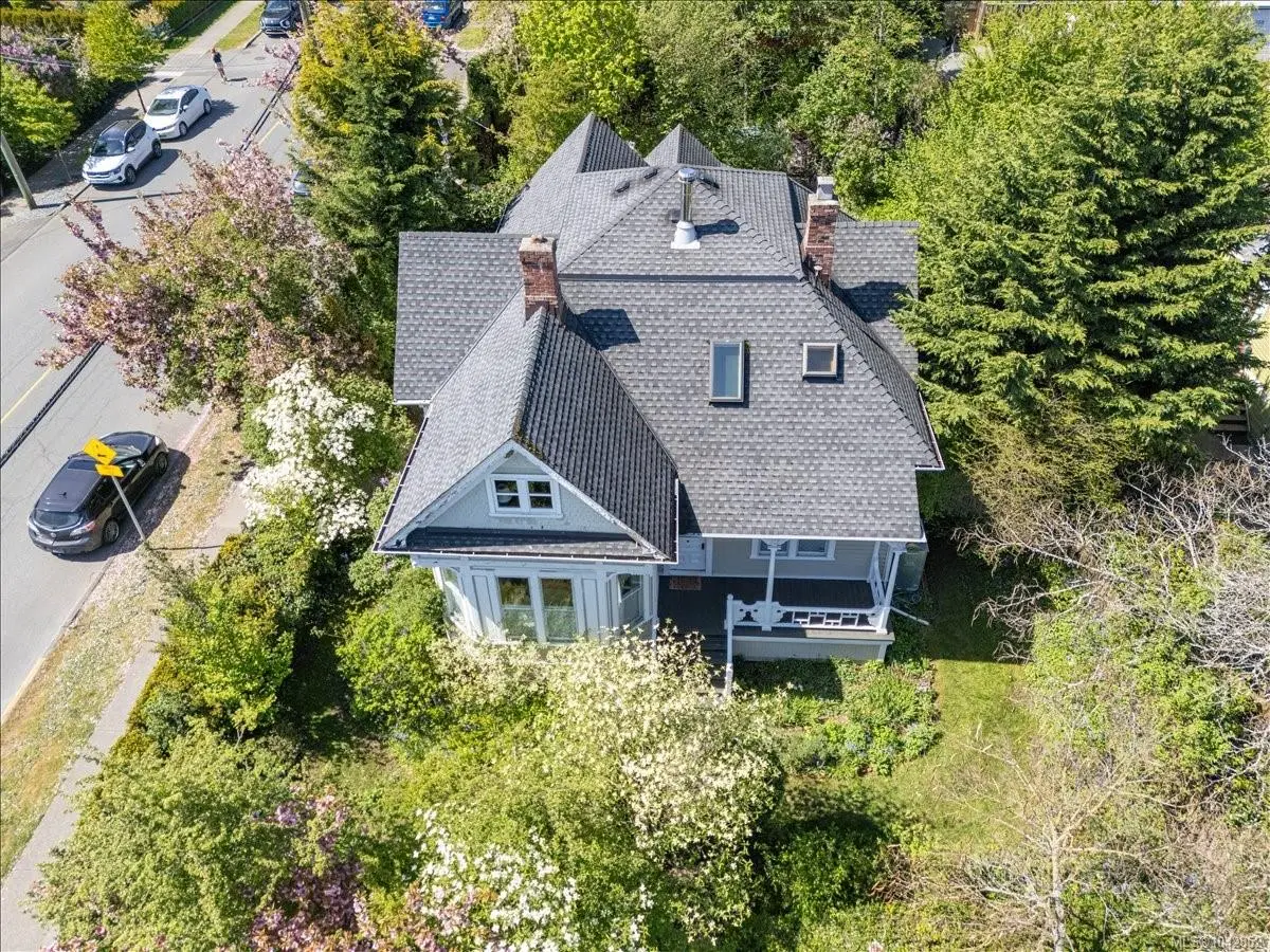 133 Milton St, Nanaimo BC V9R 2K4