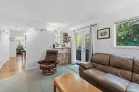 View 10