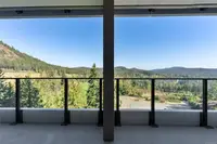 View 16