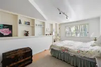 View 25