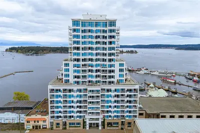 38 Front St #1402, Nanaimo BC V9R 0B8