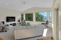 View 10
